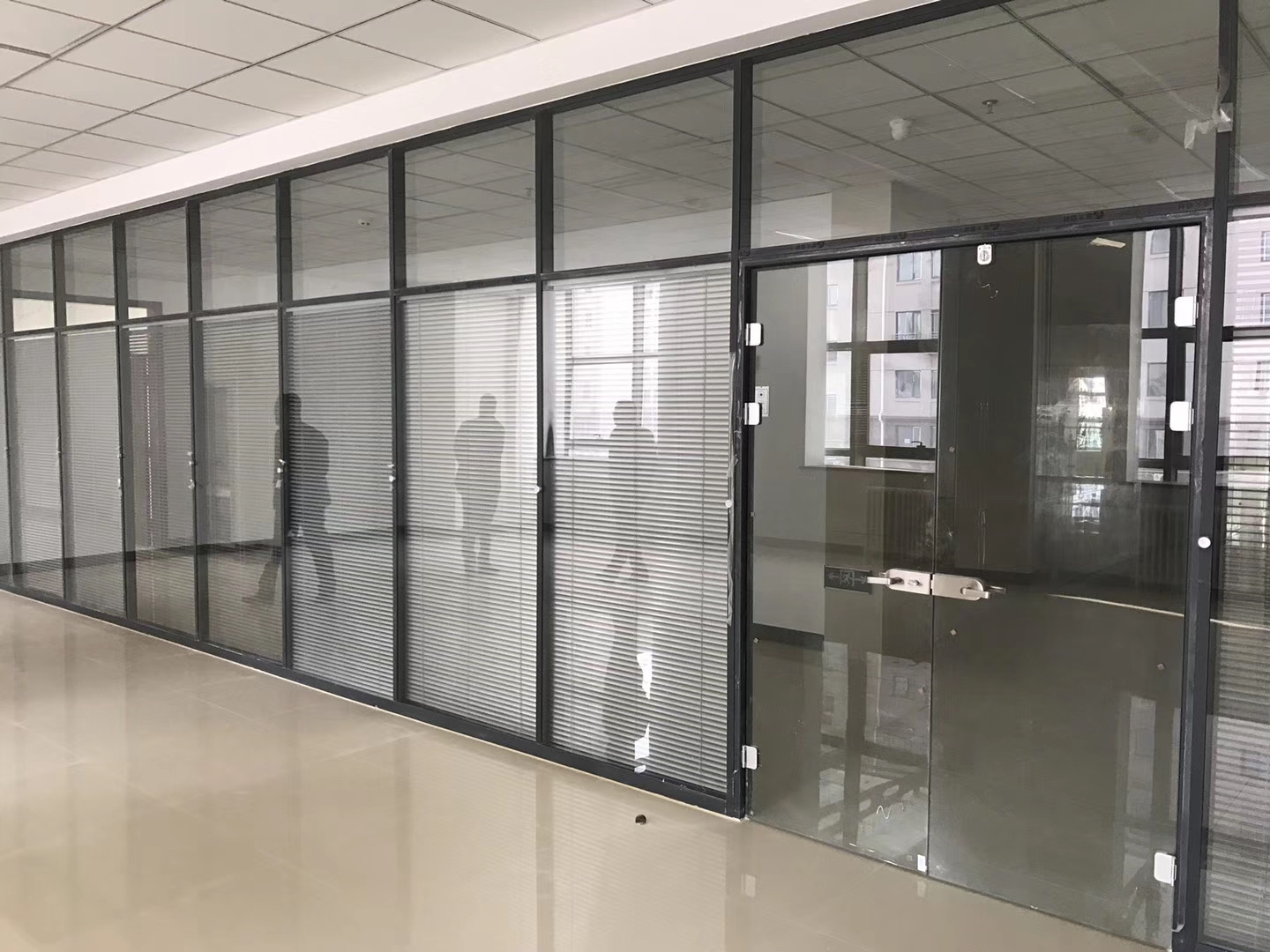 尖山区办公百叶隔断电动门 - 厂家